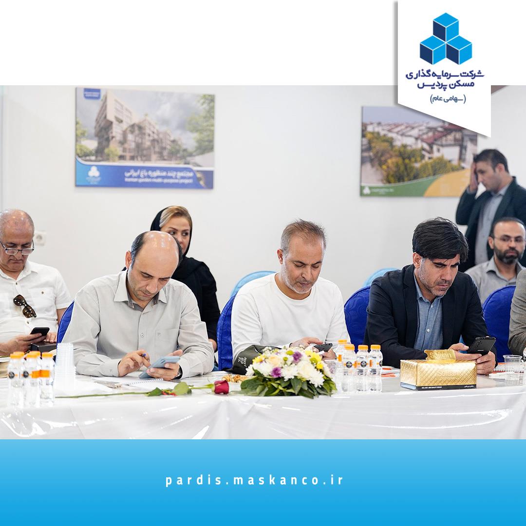 خبرنگاران در نشست ثپردیس2